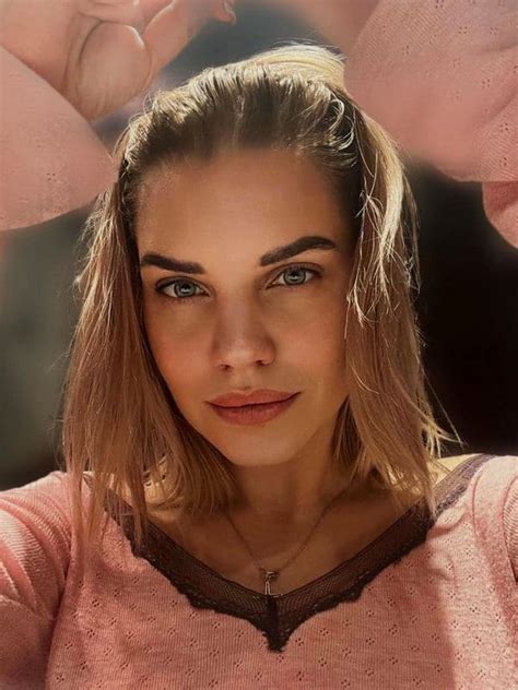 Екатерина Сафронова — биография, личная жизнь, фото, новости, бывшая ...