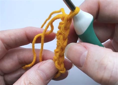Magic Circle Crochet Tutorial (with Video & Step by Step Pictures ...