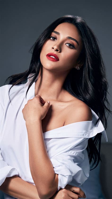 2160x3840 Shay Mitchell Buxom Campaign 4k Sony Xperia X,XZ,Z5 Premium