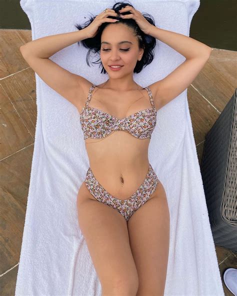 STELLA HUDGENS in Bikini – Instagram Photos 02/20/2020 – HawtCelebs