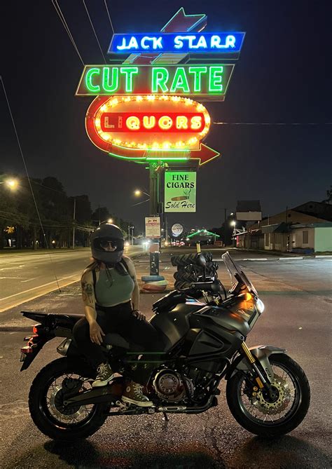 Adventure babe : r/motorcycles