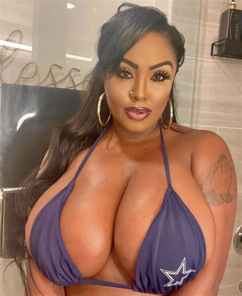 Layton Benton Pictures. Hotness Rating = Unrated