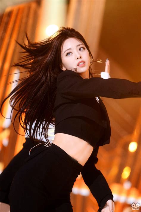 230204 Yuna : r/yuna