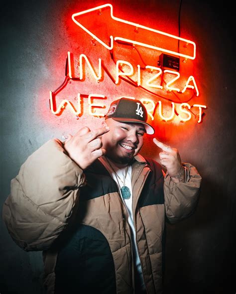 @doknowsworld | Should me and @lildedjanet__ make it official? new