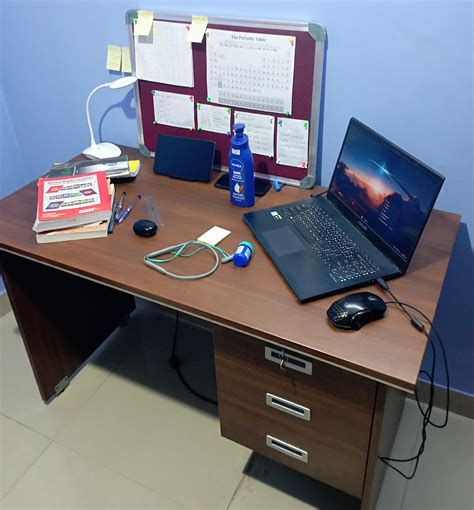 Elizabeth Olsen ( Wanda from Avengers ) nudes with Josh Brolin : r