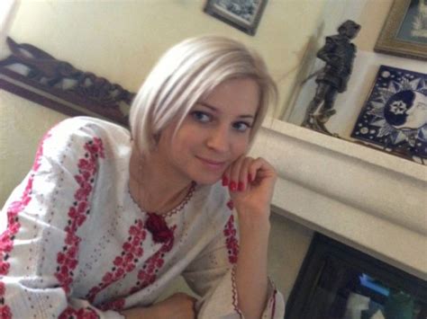 Natalia Poklonskaya: Cute Photos, GIFs and Videos | Spinning Piledriver