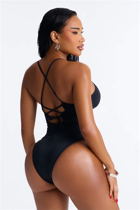 Mesh Me Out 1 Piece Twist Swimsuit - Black | Fashion Nova