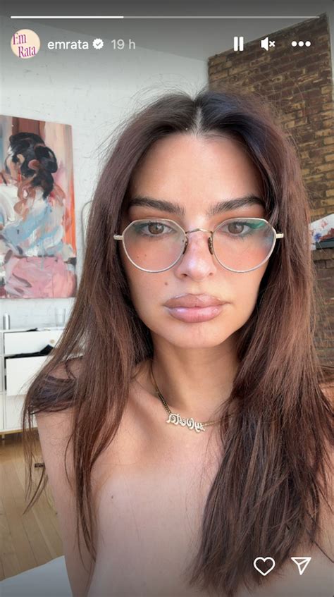 Emily Ratajkowski Shares Fire Naked Selfie on Instagram