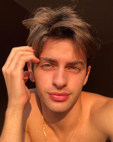 Cristiano La Bozzetta - Just a close up so u can see all my flaws