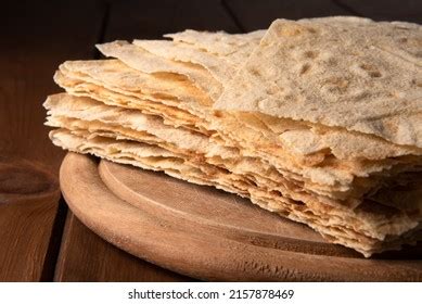 Pane Carasau Traditional Sardinian Bread Pane Stock Photo 2157878469 ...