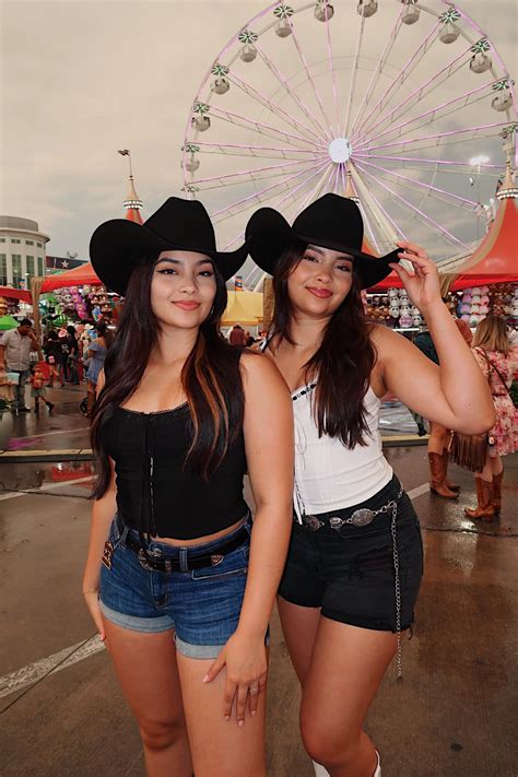 Montoya Twinz