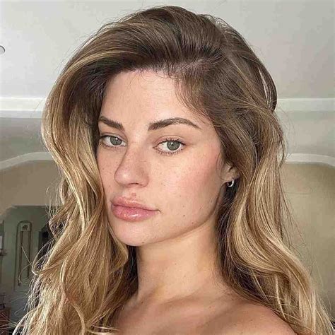 Hannah Stocking Vs Bobby Murphy Career Earnings
