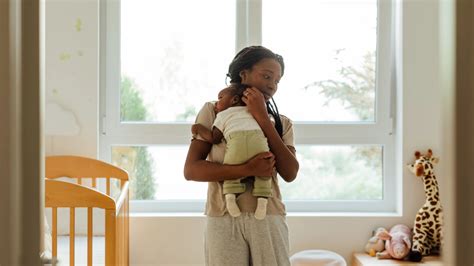 Black Moms Face Pressure to Be Twice as Good—Here's How We Can Change That