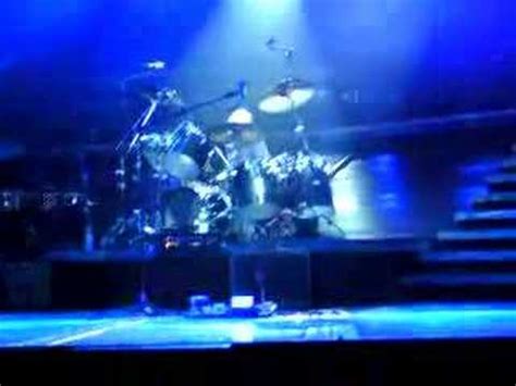 Phil Collins Drum Solo FFFT 2005 - YouTube