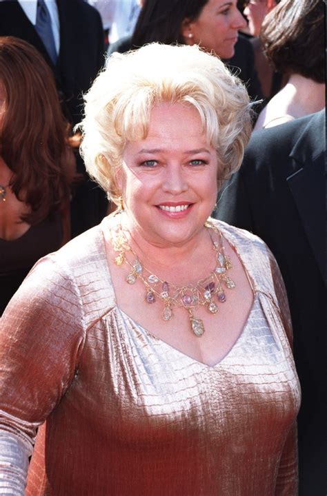 kathy bates  tribute   father   influence