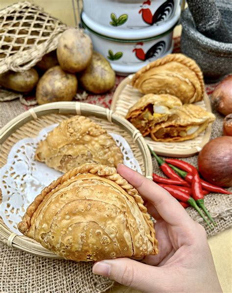 Our Menu - Hong Lim Curry Puff