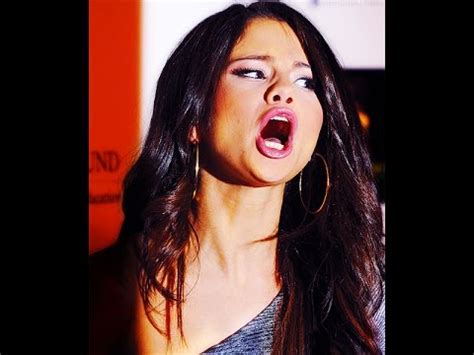 Top 10 Selena Gomez Most LOL And Funny Pictures Ever