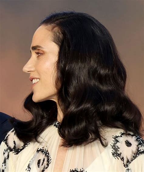 Jennifer Connelly's Best Hairstyles And Haircuts