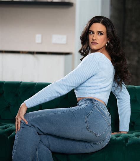 Best 11 Penny Barber (Actress) Wiki, Age, Bio, Height, Photos, Net