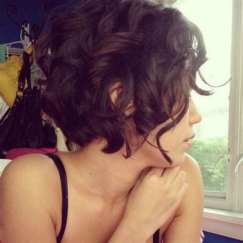 short curly hairstyles  thin hair popular haircuts