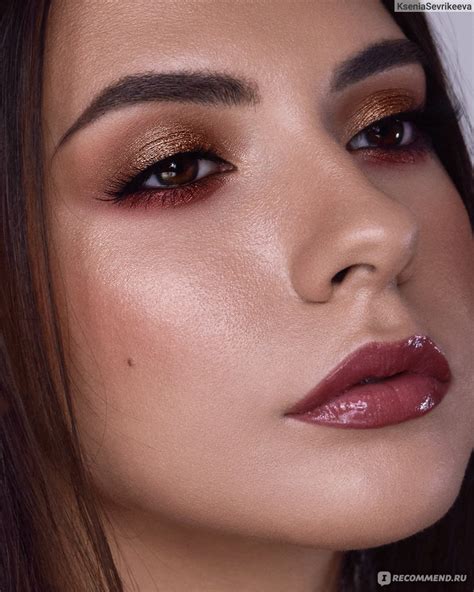 Палетка теней для век Makeup Revolution Forever Flawless Decadent ...