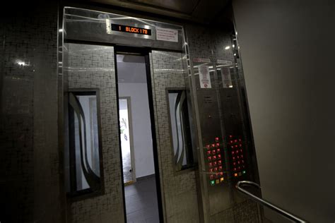 compactdesign  energy saving small machine room passenger elevator