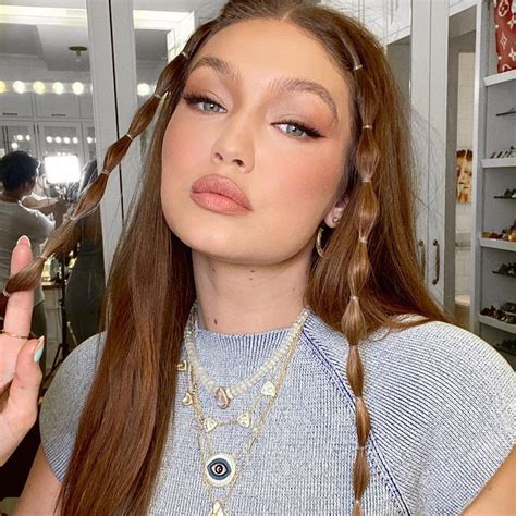 Looks Like Gigi Hadid Can’t Kick Her Red Hair Habit – And That’s No Bad ...