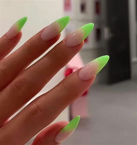 The Best Celebrity Nail Art Inspiration 2021 | Grazia