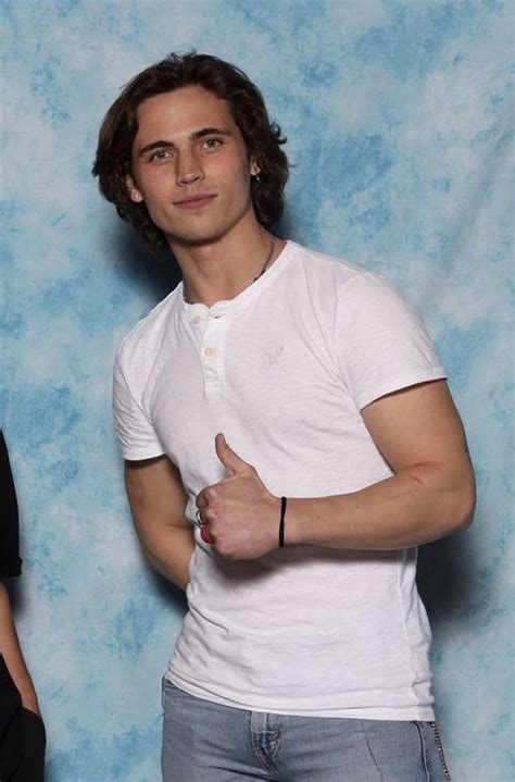 i really like tanner buchanan’s hair like this : r/cobrakai