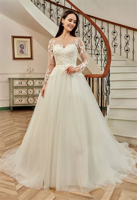 Wholesale Long Sleeve Bridal Dresses China Manufacturer, Supplier