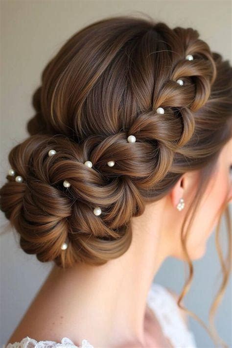 bridesmaid hairdo for short hair 5