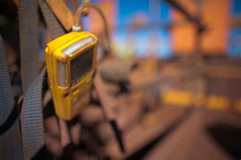 Hydrogen Sulfide Exposure: Health Risks, Symptoms, Safety Risks