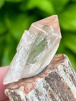 Какого цвета бывает кварц | Ювелирное дело