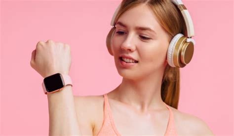 how to listen to music on apple watch without phone