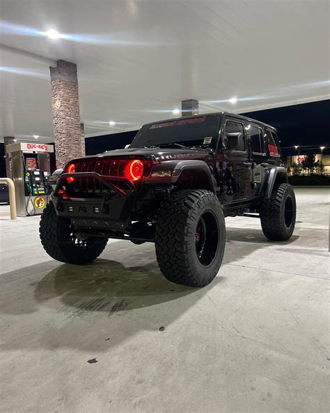 Shelby Dueitt (@berserkjeep) • Instagram photos and videos