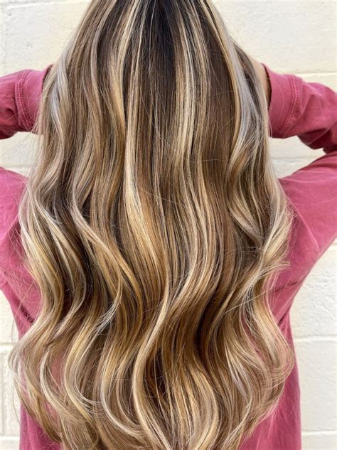 A full guide to hair lowlights with 10 stunning examples – Artofit