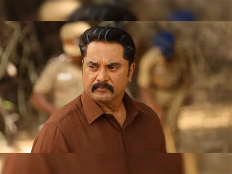 sarath kumar age height girlfriend family biography