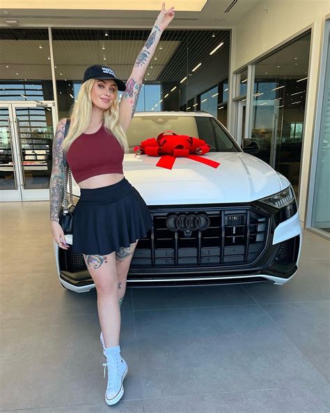 laura lux 🦖🪐 on Twitter: "RT @DarthLux: i’m an audi girl now!! thank u