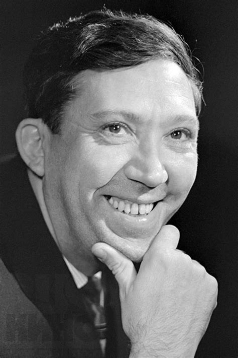 Юрий Никулин — биография, фильмография, фотографии актёра