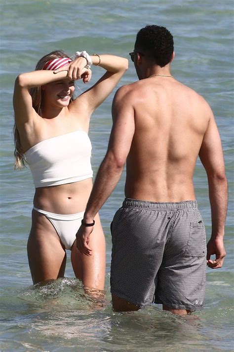 Cameltoe : r/eugeniebouchard