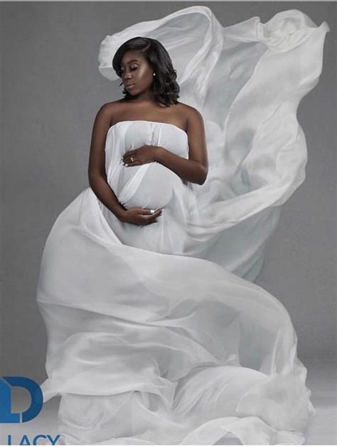 Maternity photo shoot idea | Girl maternity pictures, Maternity dresses