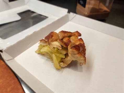 QuikTrip Kitchen - Apple Pie : r/QuikTrip