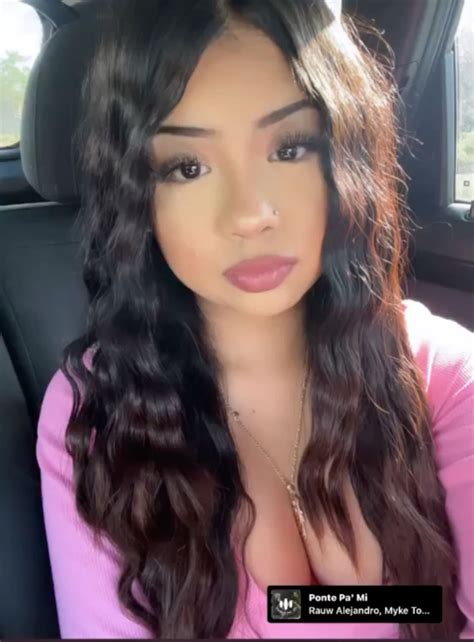 Pin by Samantha Samantha on Latina inspo in 2025 | Latina makeup looks