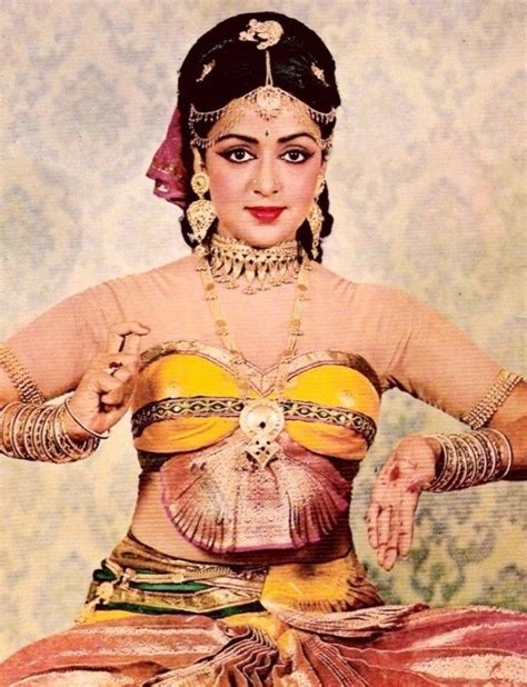 Hema Malini | Vintage bollywood, Bollywood cinema, Hema malini