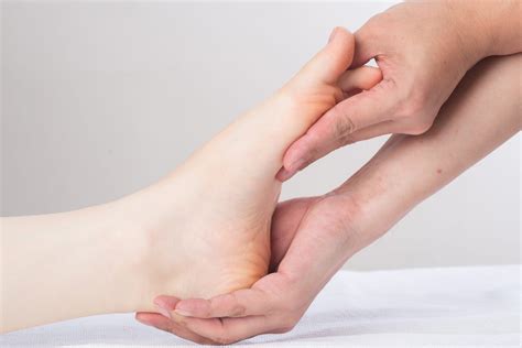 Reflexology | Herne Hill | SE24 | Clapham | SW4 - Tracy Friend