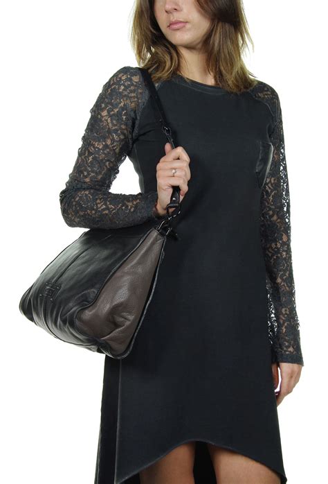 Pictures of Tia Bella