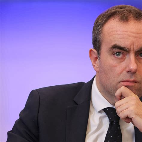 "Des taxes qui n'auront jamais d'application" : Sébastien Lecornu tente