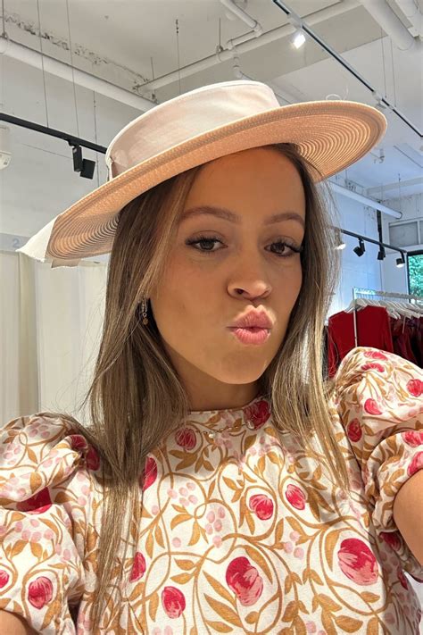 MORGAN & TAYLOR Cleopatra Boater Hat (Nude/ White) | Dress for a Night