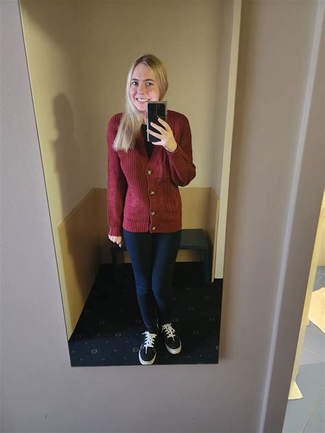 TW Pornstars - 1 pic. Rebel Rhyder. Twitter. I've been told I dress