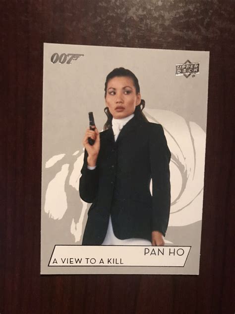 Papillon Soo Soo Bond